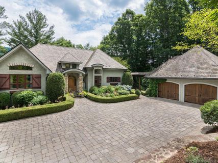 27 Connelly Road sold home in Powder Creek Estates, Arden, NC