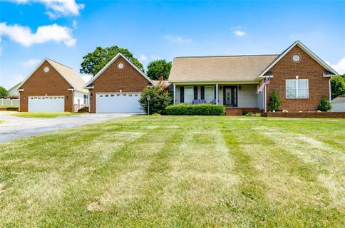 2754 Judea Drive