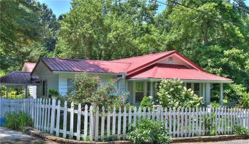 Previously sold for $286,500