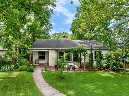 31 Woodcrest Road