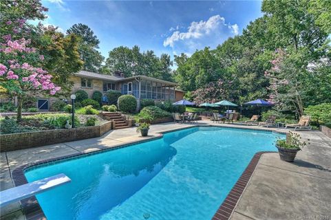 133 Great Oaks Lane