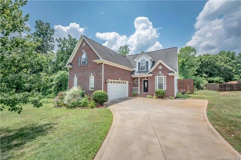 1016 Preston Drive sold home in Preston Place, Lowell, NC