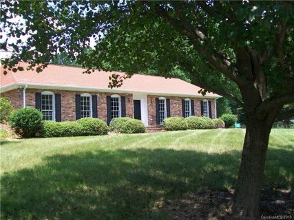 4401 Creemore Drive