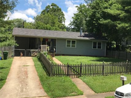 502 S French Broad Avenue sold home in E Riverside Urban Renewal Area, Asheville, NC
