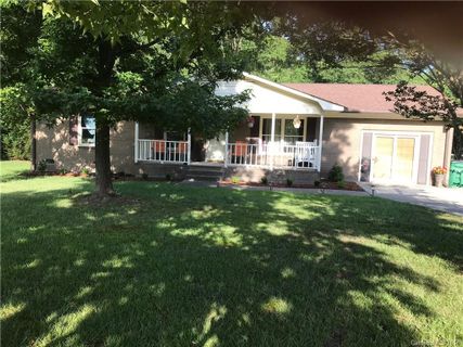 411 Greenbriar Drive 49