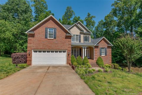 109 Col Hamptons Court
