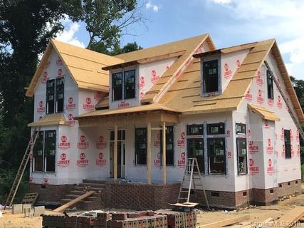 175 Mcleod Avenue sold home in Downtown District, Belmont, NC