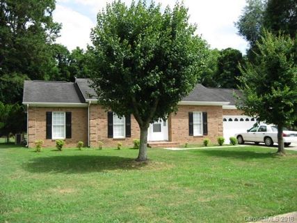 405 Crescent Hill Road