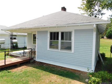 715 Wood Street 70