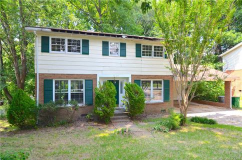 1335 Woodberry Road