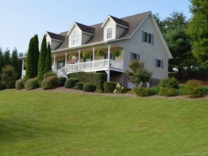 18 Sage Drive sold home in Brookview Estates, Weaverville, NC