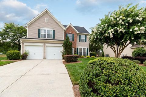 2104 Southwind Drive 51 sold home in The Woodlands, Charlotte, NC