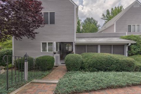4 Lynx Drive A sold home in The Lynx Condominium, Black Mountain, NC