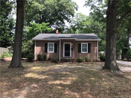 804 S Dogwood Drive 12
