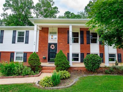 1518 Glenheath Drive 105