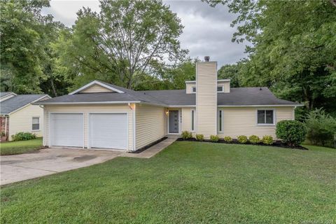 11800 Five Cedars Road 6
