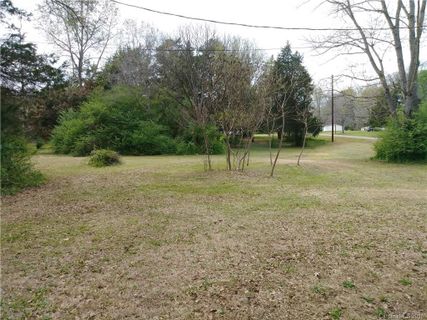 1363 Woodridge Drive