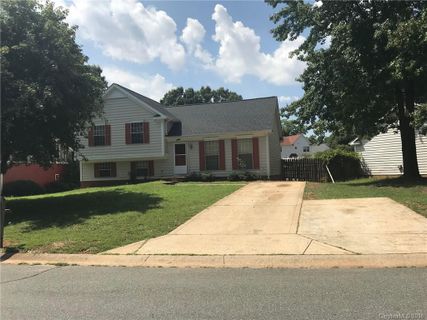 2909 Hosta Drive sold home in Grenelefe, Charlotte, NC