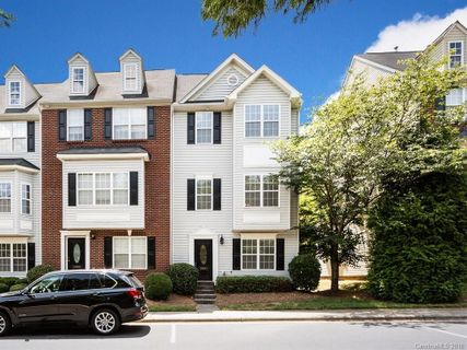 10064 Treeside Lane 15A sold home in Parkview, Matthews, NC