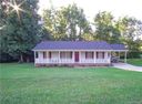301 Ashebrook Park Road sold home in Dallas, SC