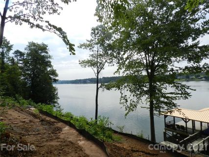 6147 Plantation Pointe Drive
