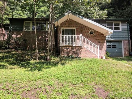 61 Deer Run Road