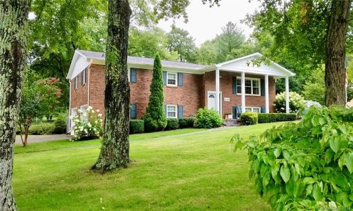 1586 Glenheath Drive