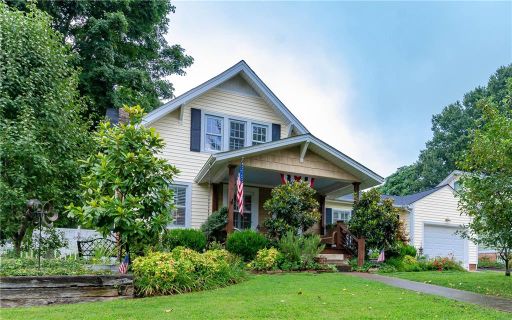 910 Olive Avenue sold home in Kentwood, Lenoir, NC