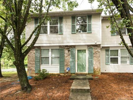 5308 Fair Wind Lane