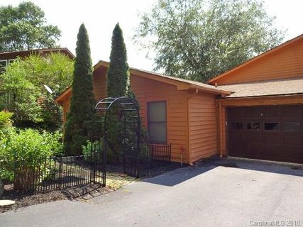105 Willow Way