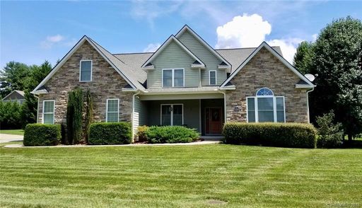 14 Drakes Meadow Lane