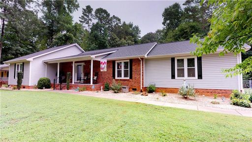 2212 Bearskin Lane