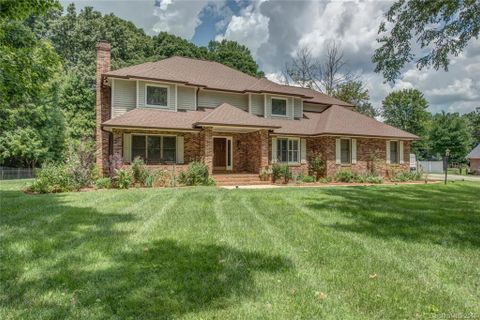 1834 Kendrick Road