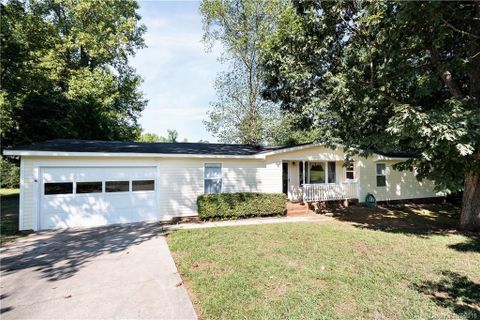 6831 Lineberger Road