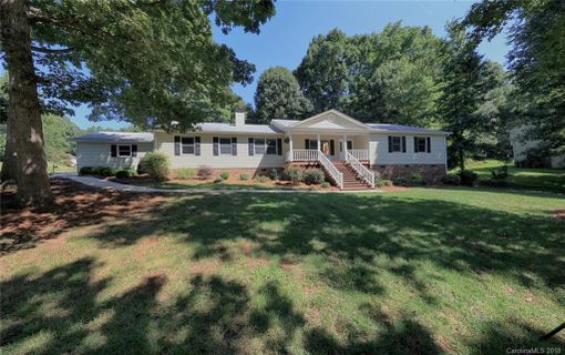 7041 Forest Manor Drive