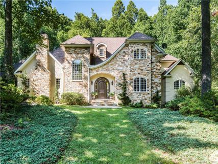 325 Solomon Circle