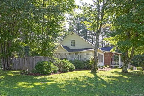 636 English Road