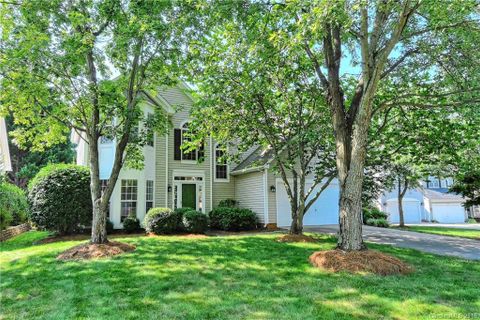 8718 Huntland Court