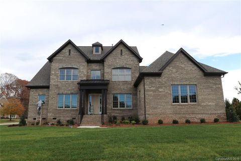 1106 Veramonte Drive sold home in Quintessa, Wesley Chapel, NC