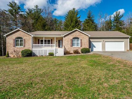 228 Sean Way