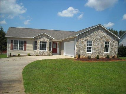 1444 Farmington Hills Drive