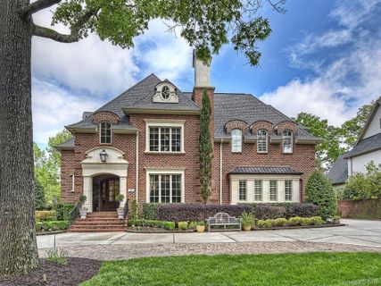 828 Huntington Park Drive sold home in Jordan Manor, Charlotte, NC