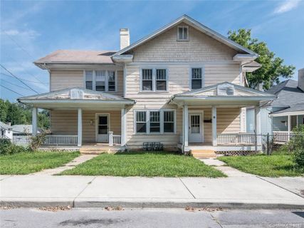 50 Annandale Avenue