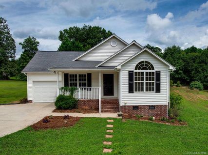 182 Periwinkle Street sold home in Highland View, Lincolnton, NC