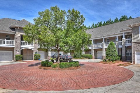 9067 Rosalyn Glen Road sold home in Edinburgh, Cornelius, NC