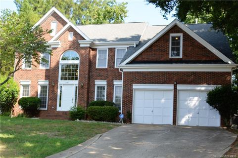 1647 Waterstone Lane