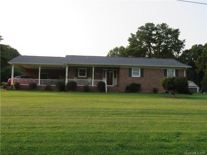 107 Rockman Road sold home in White Rock, Grover, NC