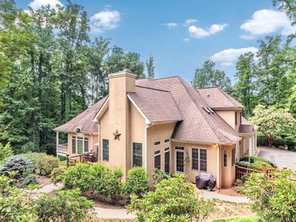 19 Walnut Lane 12