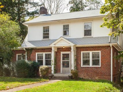 203 207 Brucemont Circle 1 & 2