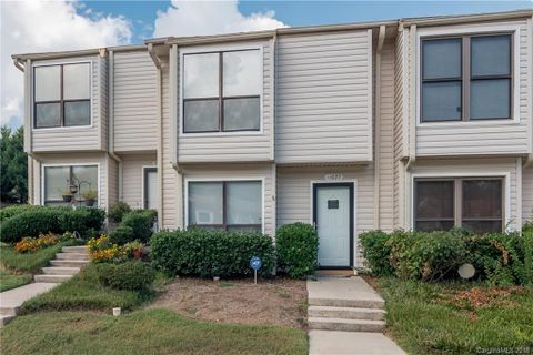 11027 Carmel Crossing Road